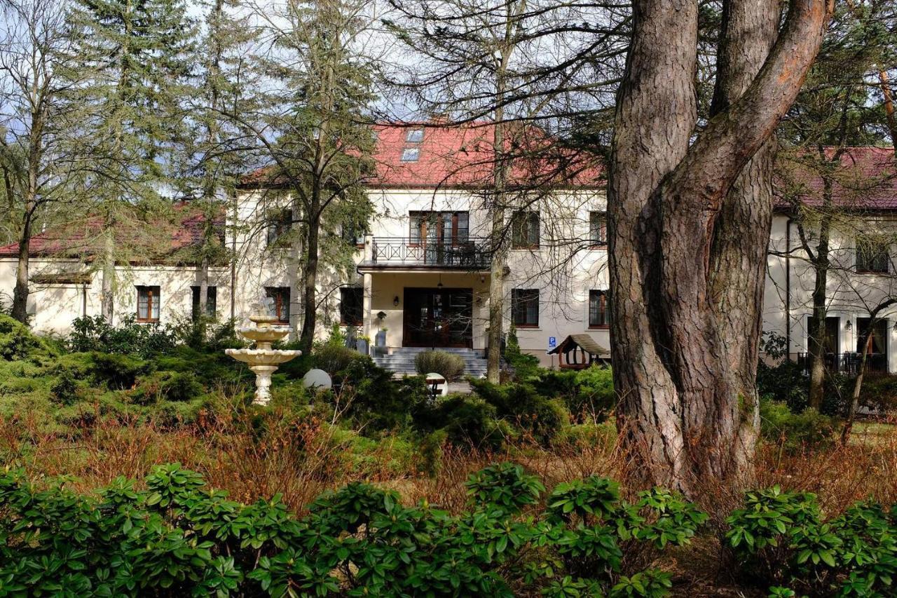 Park Rekreacyjno-Biznesowy Las Woda Wilga Exterior photo