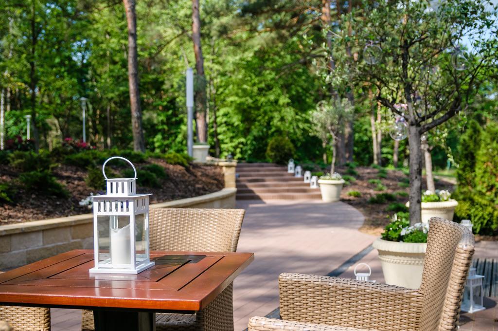 Park Rekreacyjno-Biznesowy Las Woda Wilga Exterior photo