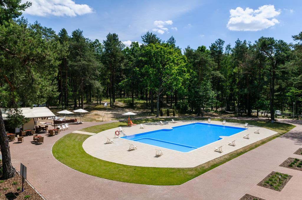 Park Rekreacyjno-Biznesowy Las Woda Wilga Exterior photo